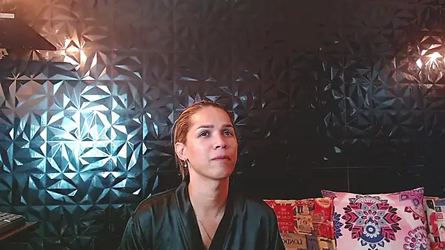 PINK  LOLA1 online show from 05/28/26, 12:29