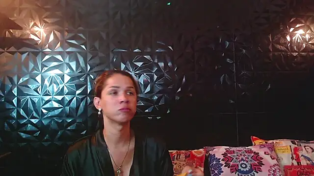 PINK  LOLA1 online show from 04/11/26, 01:24