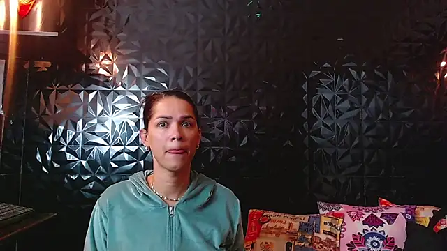 Snapshot of PINK__LOLA1 chatting on 10/09/25, 12:55 PINK LOLA1 online show from 10/09/25, 12:55