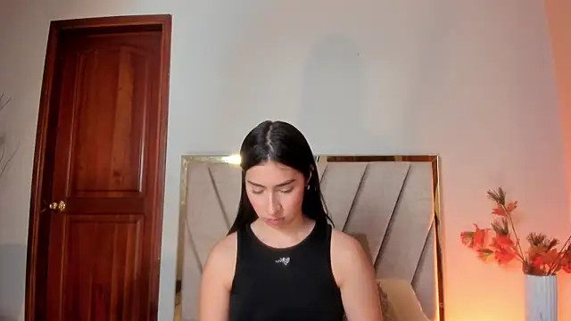 Christy Sea online show from 12/17/25, 06:35