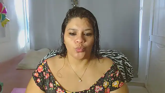Selenna01 online show from 09/24/25, 01:06