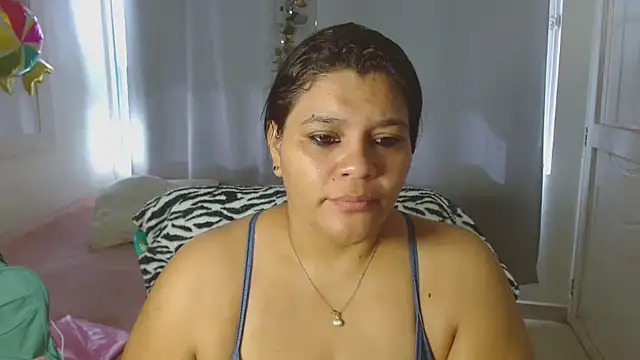 Selenna01 online show from 09/25/25, 01:06