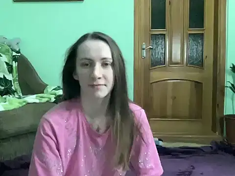 Snapshot of AngelTough20 chatting on 09/30/25, 10:38 AngelTough20 online show from 09/30/25, 10:38