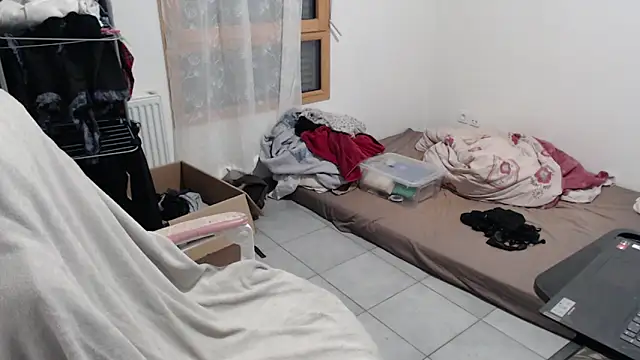 missthon0 online show from 11/10/25, 11:48