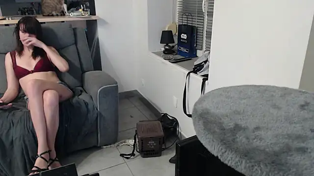 missthon0 online show from 11/27/25, 02:28