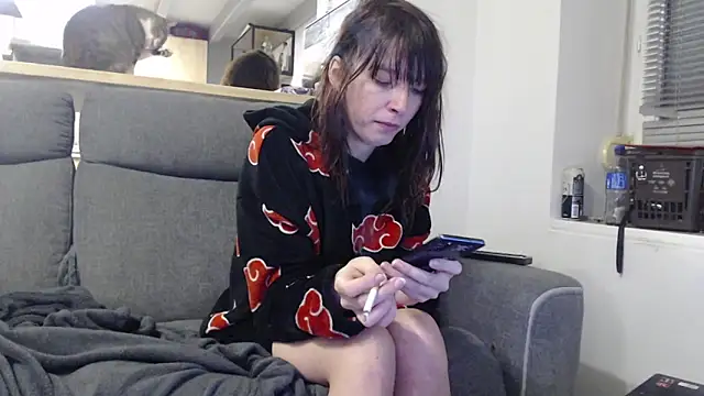 Snapshot of missthon0 chatting on 01/07/26, 01:27 missthon0 online show from 01/07/26, 01:27