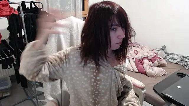 missthon0 online show from 11/16/25, 11:26