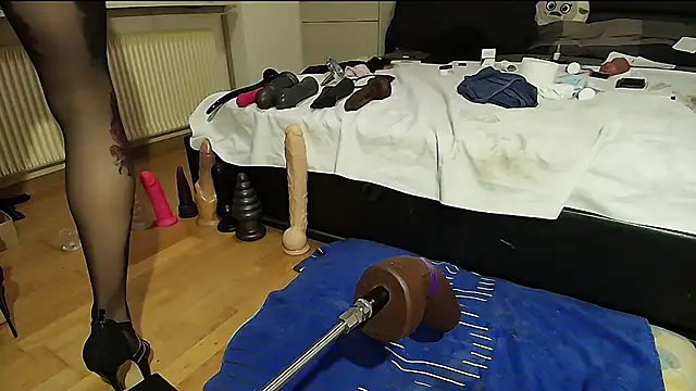 dirty anal lisa online show from 11/10/25, 06:24