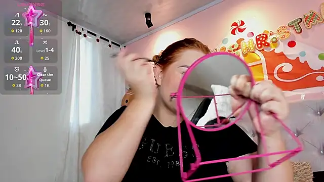 hannamartinn online show from 12/04/25, 02:38