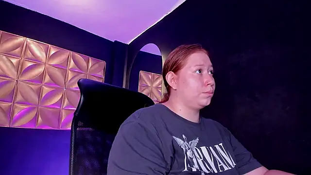 hannamartinn online show from 09/24/25, 04:13