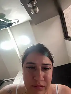 Snapshot of KallyMyller1 chatting on 02/06/25, 08:45 KallyMyller1 online show from 02/06/25, 08:45