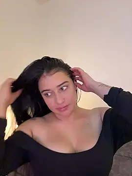 KallyMyller1 online show from 05/03/26, 07:39