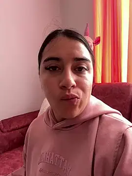 Snapshot of KallyMyller1 chatting on 02/25/25, 07:27 KallyMyller1 online show from 02/25/25, 07:27