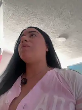 Snapshot of KallyMyller1 chatting on 11/04/25, 07:28 KallyMyller1 online show from 11/04/25, 07:28