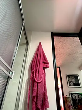 KallyMyller1 online show from 11/29/25, 05:46