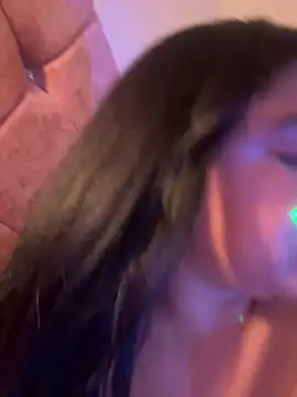 Snapshot of KallyMyller1 chatting on 01/23/25, 10:44 KallyMyller1 online show from 01/23/25, 10:44