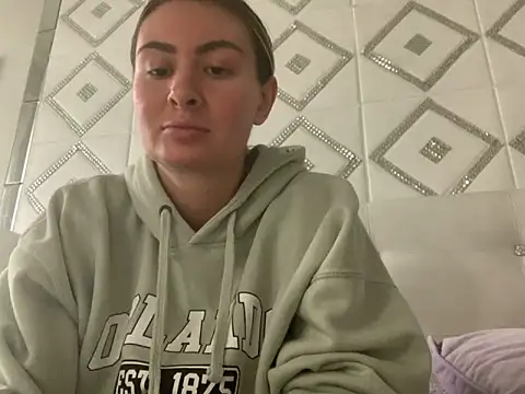 Alyssa rhoades online show from 01/26/25, 08:13