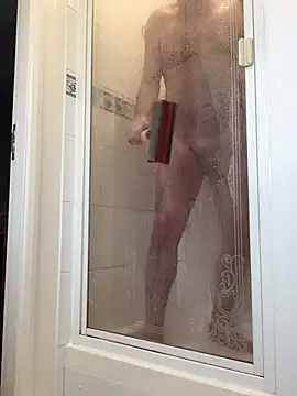 Free2cum4u online show from 02/15/25, 11:06