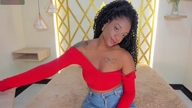 maryevans  online show from 11/11/25, 02:23