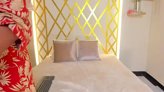 maryevans  online show from 01/13/26, 12:53