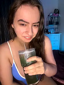 eleonoree online show from 10/27/25, 05:47