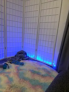 eleonoree online show from 11/07/25, 10:46