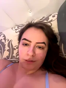 Snapshot of eleonoree chatting on 09/11/25, 08:20 eleonoree online show from 09/11/25, 08:20