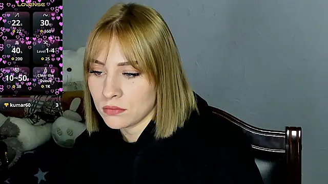 KindKristy online show from 09/18/25, 04:48