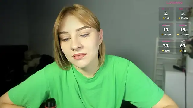 KindKristy online show from 11/21/25, 05:28