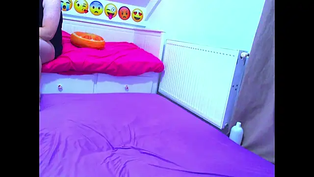 evehotty online show from 01/06/26, 08:02