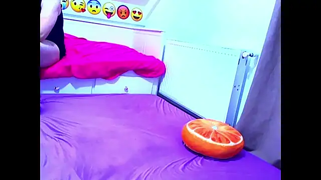 evehotty online show from 02/08/26, 08:06