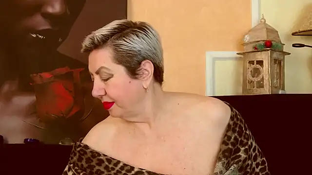 LadyPosh online show from 04/07/26, 09:05