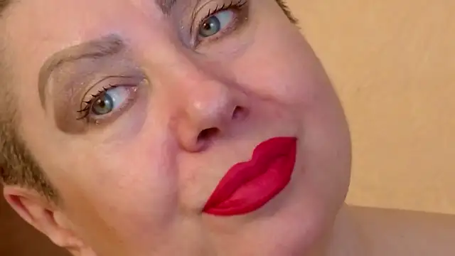 LadyPosh online show from 10/30/25, 09:55