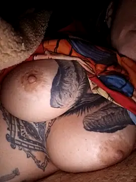 vamporasuccubus19777 online show from 04/12/26, 07:00