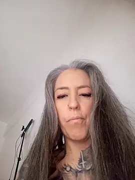 vamporasuccubus19777 online show from 03/09/26, 09:29