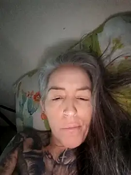 vamporasuccubus19777 online show from 03/18/26, 02:15