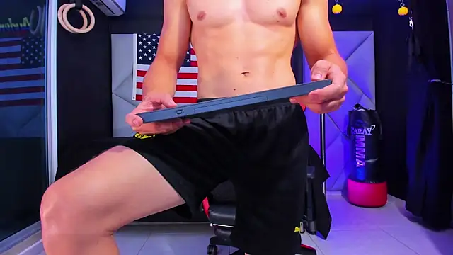 Aydenmiller96 online show from 02/05/25, 12:31