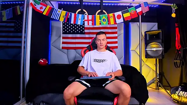Aydenmiller96 online show from 07/10/26, 01:00