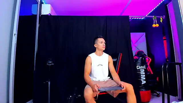 Aydenmiller96 online show from 11/03/25, 12:05