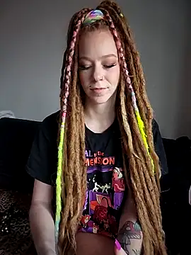 LucidLucy online show from 03/24/26, 01:00