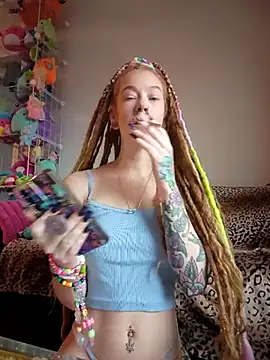 LucidLucy online show from 10/15/25, 12:46