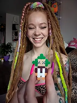 Snapshot of LucidLucy chatting on 02/12/26, 03:23 LucidLucy online show from 02/12/26, 03:23