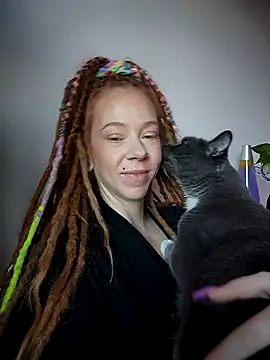 LucidLucy online show from 09/19/25, 01:26