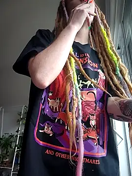 LucidLucy online show from 09/24/25, 01:39