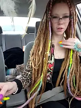 LucidLucy online show from 09/25/25, 02:56