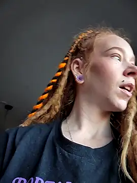 LucidLucy online show from 10/28/25, 12:48