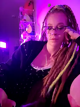 LucidLucy online show from 10/11/25, 10:38