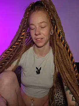 LucidLucy online show from 11/10/25, 12:37