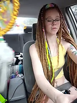 LucidLucy online show from 04/15/26, 07:58