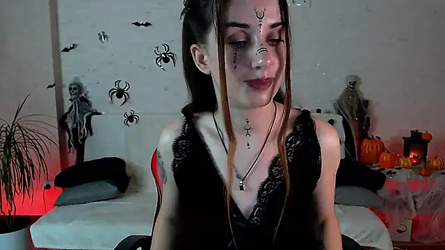 FranceskoJones online show from 10/31/25, 01:02